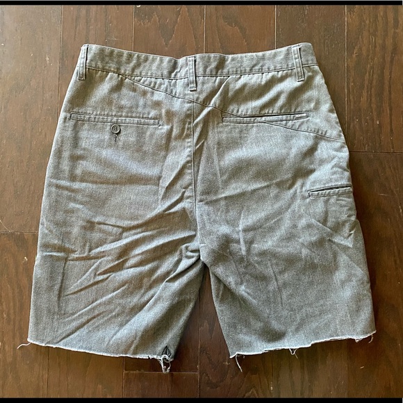 2 bundle Volcom Shorts - Picture 8 of 9